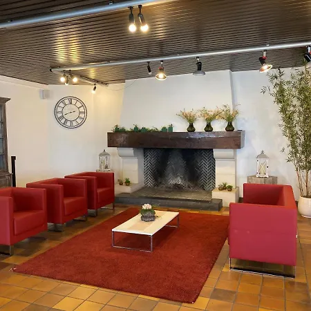 Vakantiecentrum Zeelinde Hotel *